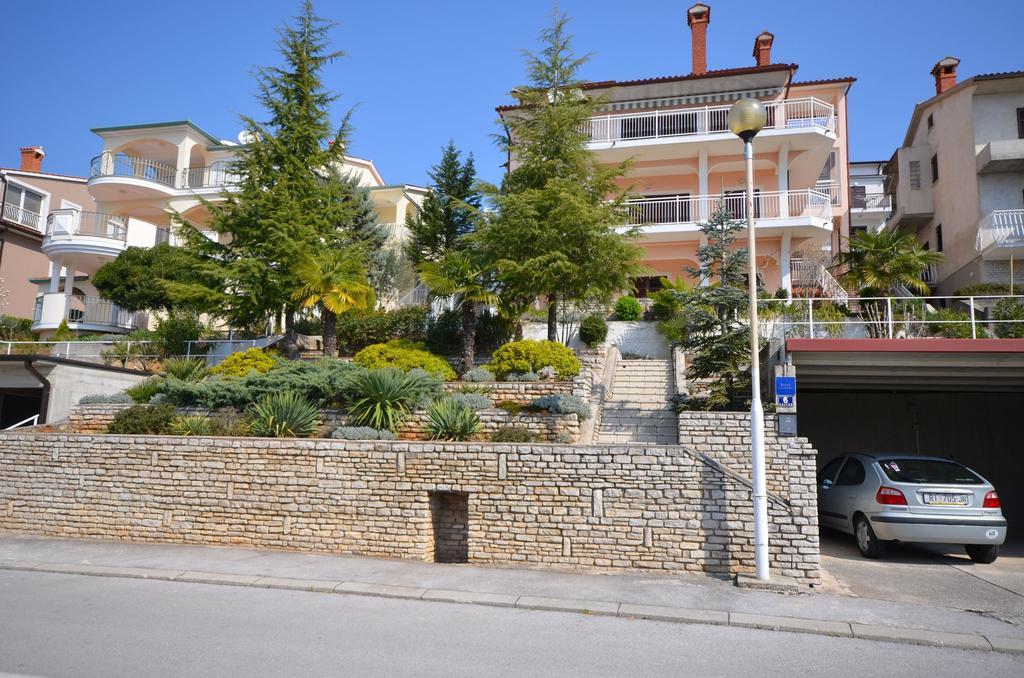 Apartments Slavica Rabac Exterior photo