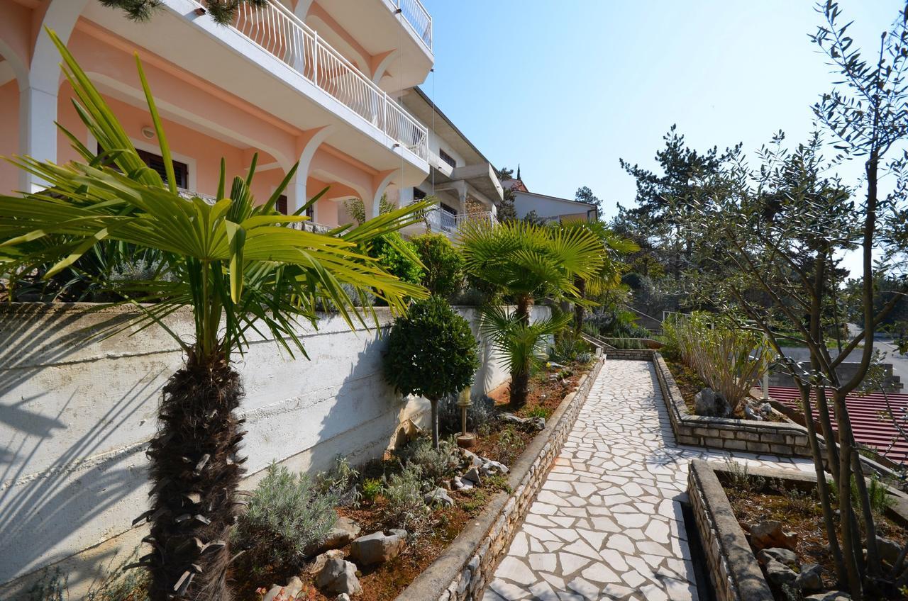 Apartments Slavica Rabac Exterior photo