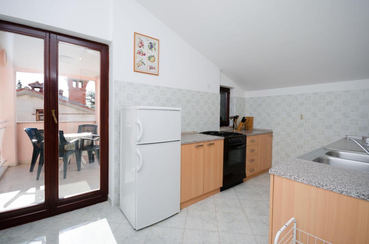 Apartments Slavica Rabac Exterior photo